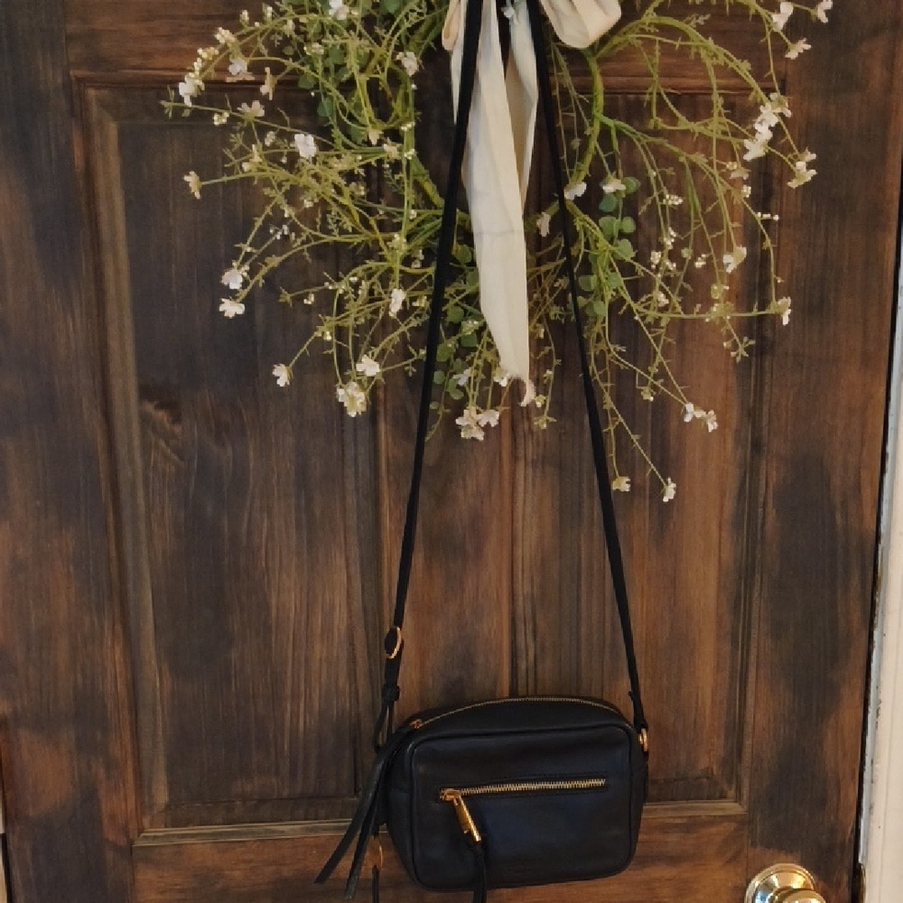 Margot Genuine Leather Black Crossbody Bag